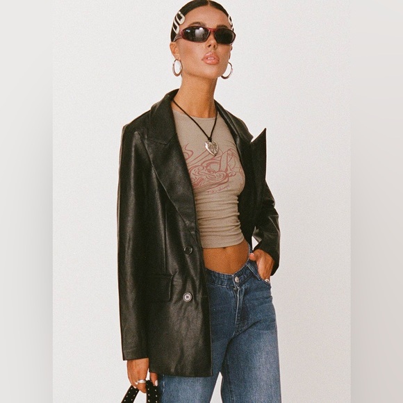 SOLD ~ ELLEN FAUX LEATHER BLAZER - Picture 10 of 12